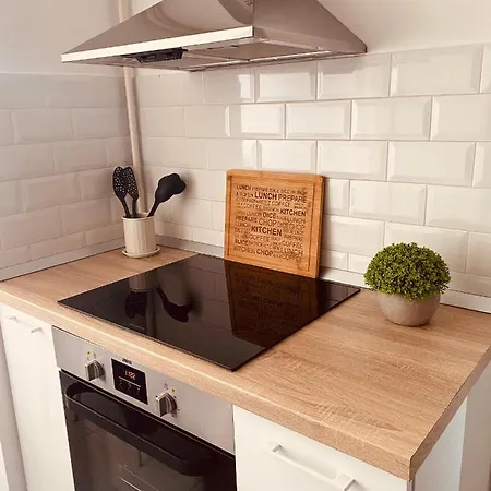 Sapphire In The Center Of Boekarest