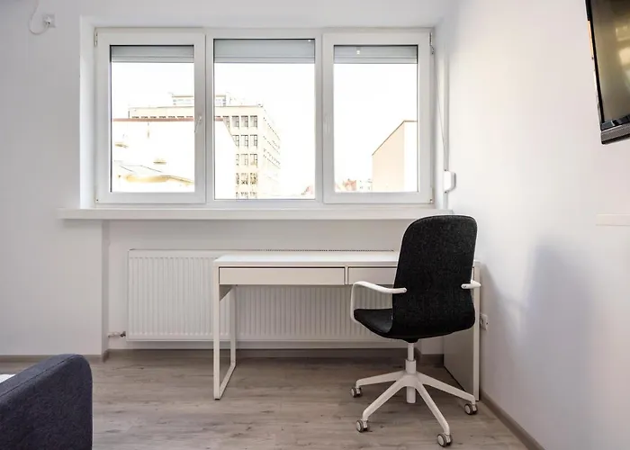 Sapphire In The Center Of *