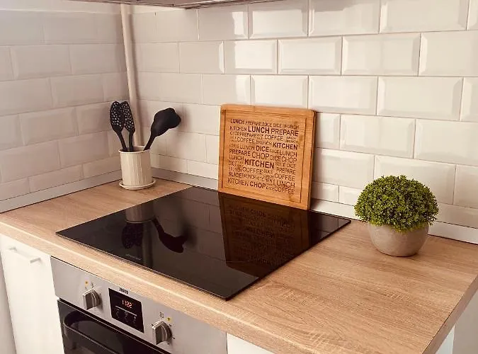 Sapphire In The Center Of 부쿠레슈티