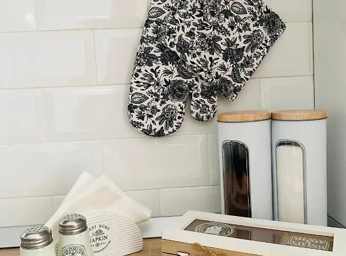 Sapphire In The Center Of * Bukarest