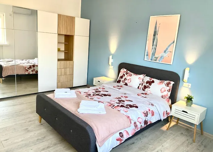 Sapphire In The Center Of Apartman Bukarest